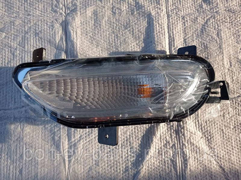 Ліхтар бампера передній, лівий, покажчик поворотів Chevrolet Bolt EV 2017-2021 б/в Original