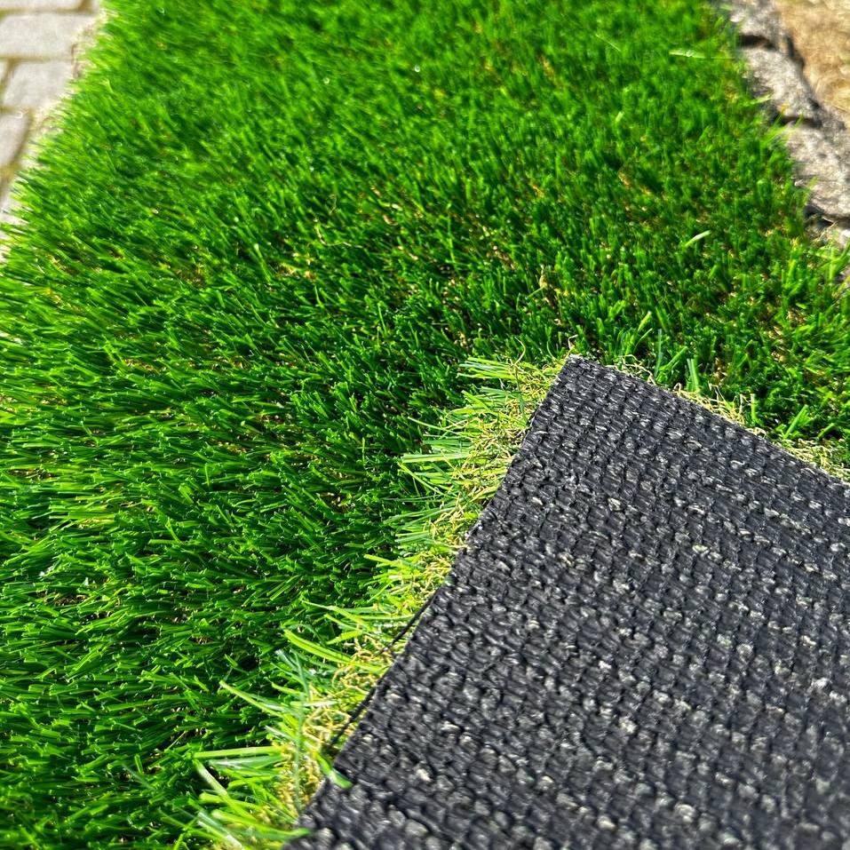 Штучна трава Green city LG Grass 40 мм 1 м Газонне покриття для виставкових стендів Трава штучна для зони барбекю, фото 1