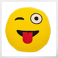 Прикольные подушки смайлики на подарок Дразнится Emoji ребенку в машину