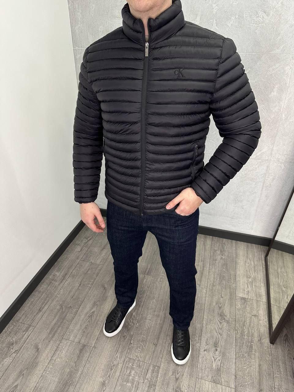 Чоловіча куртка демісезонна Calvin Klein H4302 чорна