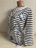 Жіноча стильна смугаста футболка з довгим рукавом у смужку малюнок якір, фото 2