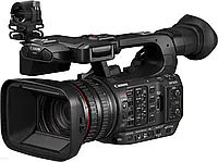 Відеокамера Canon XF605