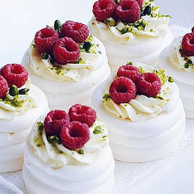 Тістечко Павлова десерт з меренги з фруктами класичний десерт Павлова десерт для кенді бару