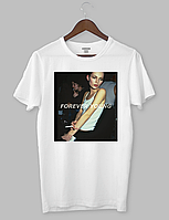 Стильная футболка с модним принтом " FOREVER YOUNG MOSS "