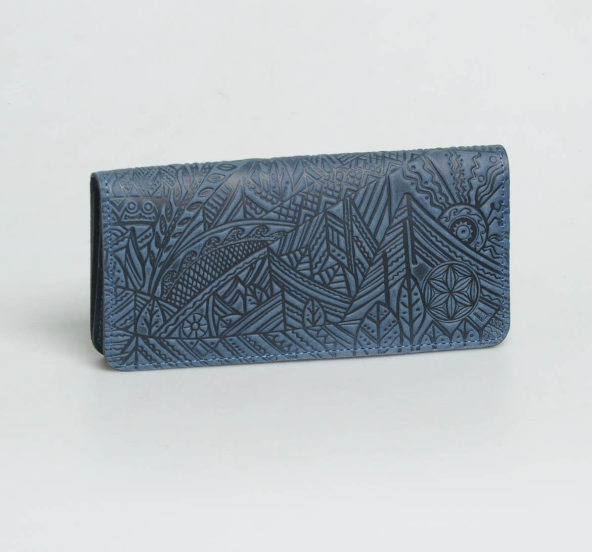 Гаманець з тисненим орнаментом "Карпати", натуральна шкіра, синього кольору, 20х21 см, фото 1