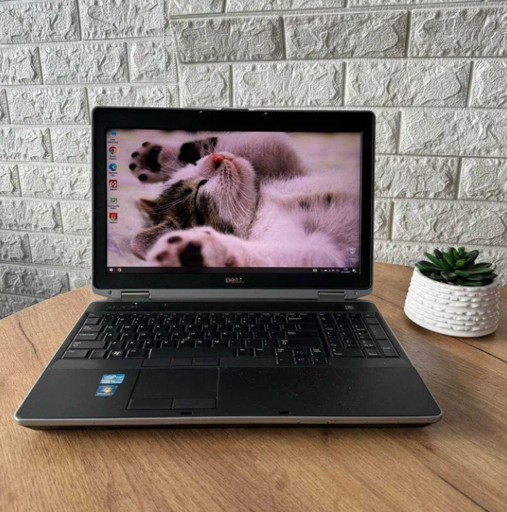 Ноутбук Dell Latitude 6530 15.6" HD+ i7 3720QM 8Gb SSD 256Gb NVS 5200M Б/В, фото 1
