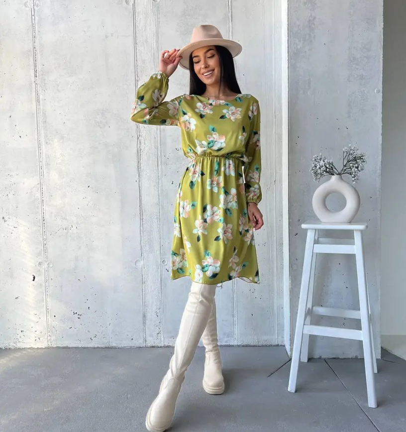 Легка літня сукня жіноча оливкова в квіточку коротка коктейльна сукня з рукавом вільна сукня на літо 42-46 48-52 розмір, фото 1