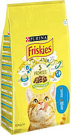 Сухой корм для взрослых котов Purina Friskies с лососем и овощами 10 кг