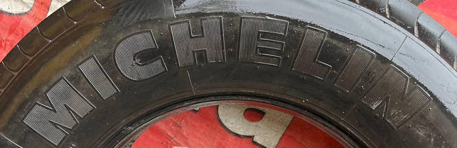 Шина вантажна б/у 295/80R22.5 Michelin XZA2 Energy кермова, фото 4