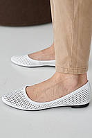 Балетки мокасини жіночі шкіряні білі літні з перфорацією туфлі на низькому ходу