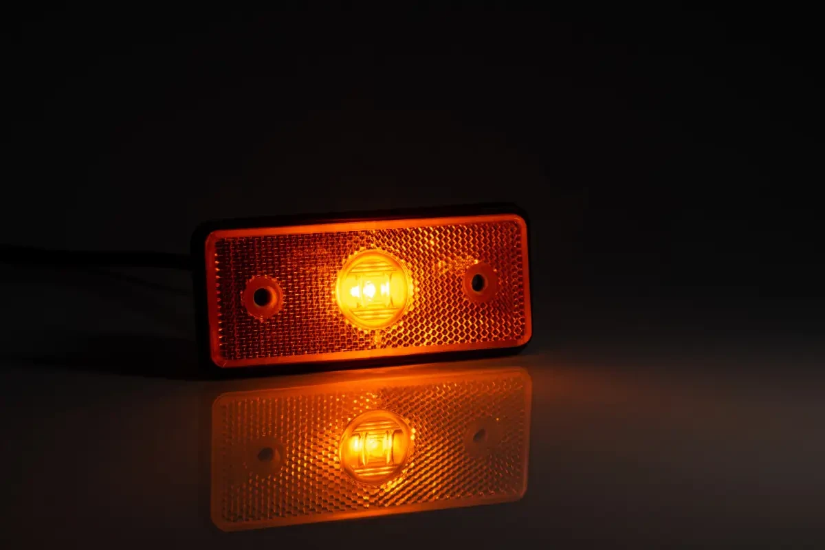 Ліхтар Габаритний прямокутний оранжевий 110х45мм (Sprinter) MD-013 LED
