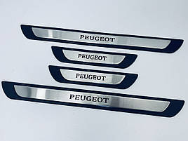 Накладки на пороги Peugeot 5008 (Y-1 хромо-пласт) TAN24