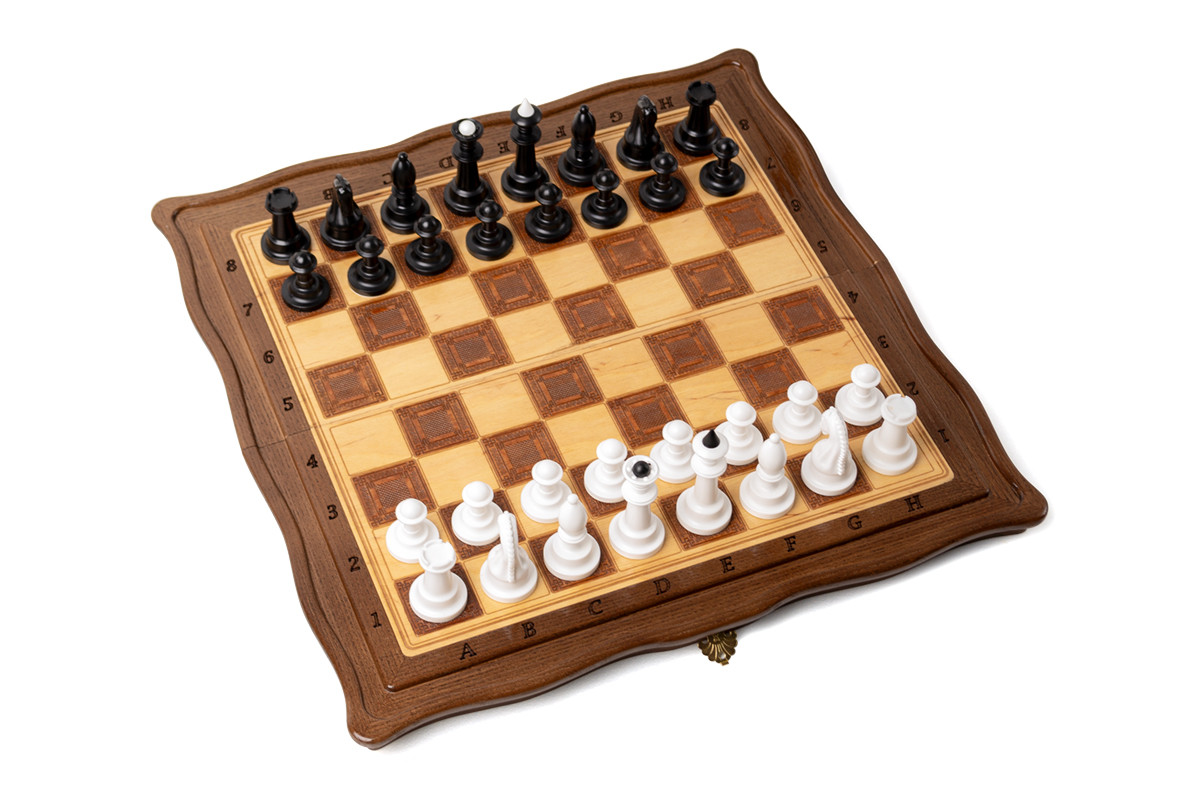 Шахматная доска из натурального дерева темная (4 в 1) - фото 1 - id-p2144121435