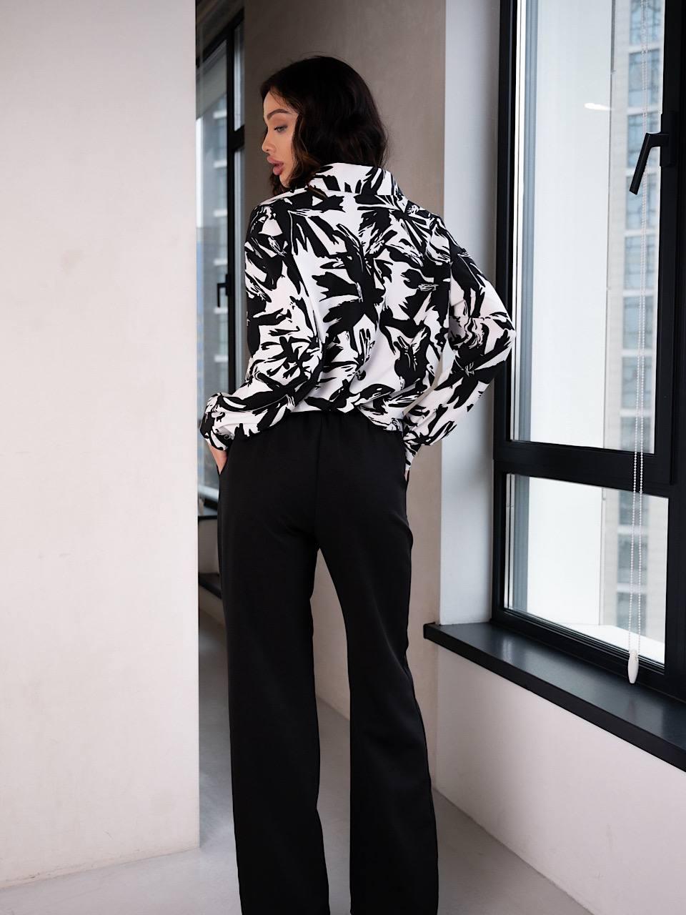 Костюм женский, брючный, легкий, от 42 до 52р-ра, рубашка и брюки классического силуэта, стильный, молодежный - фото 10 - id-p2144128059