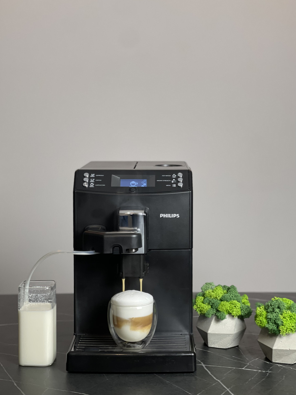Кавомашина Philips Saeco Minuto Latte Macchiato (refurbished)