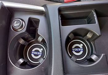 Антиковзаючим килимок в підстаканники Volvo (Вольво)