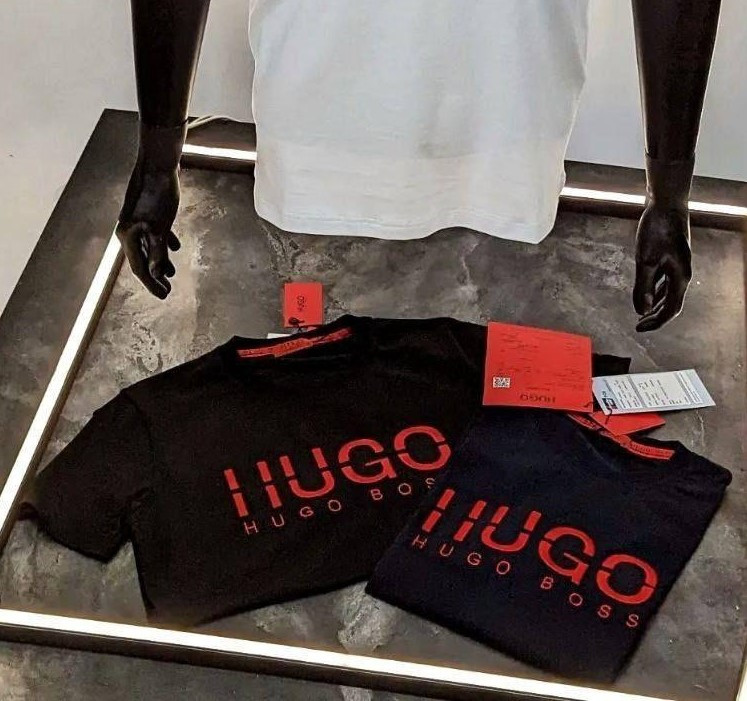 Чоловіча футболка HUGO Boss CK7186 синя