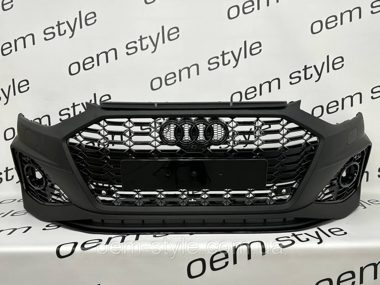 Передний бампер Audi A4 S4 стиль RS4 2020+
