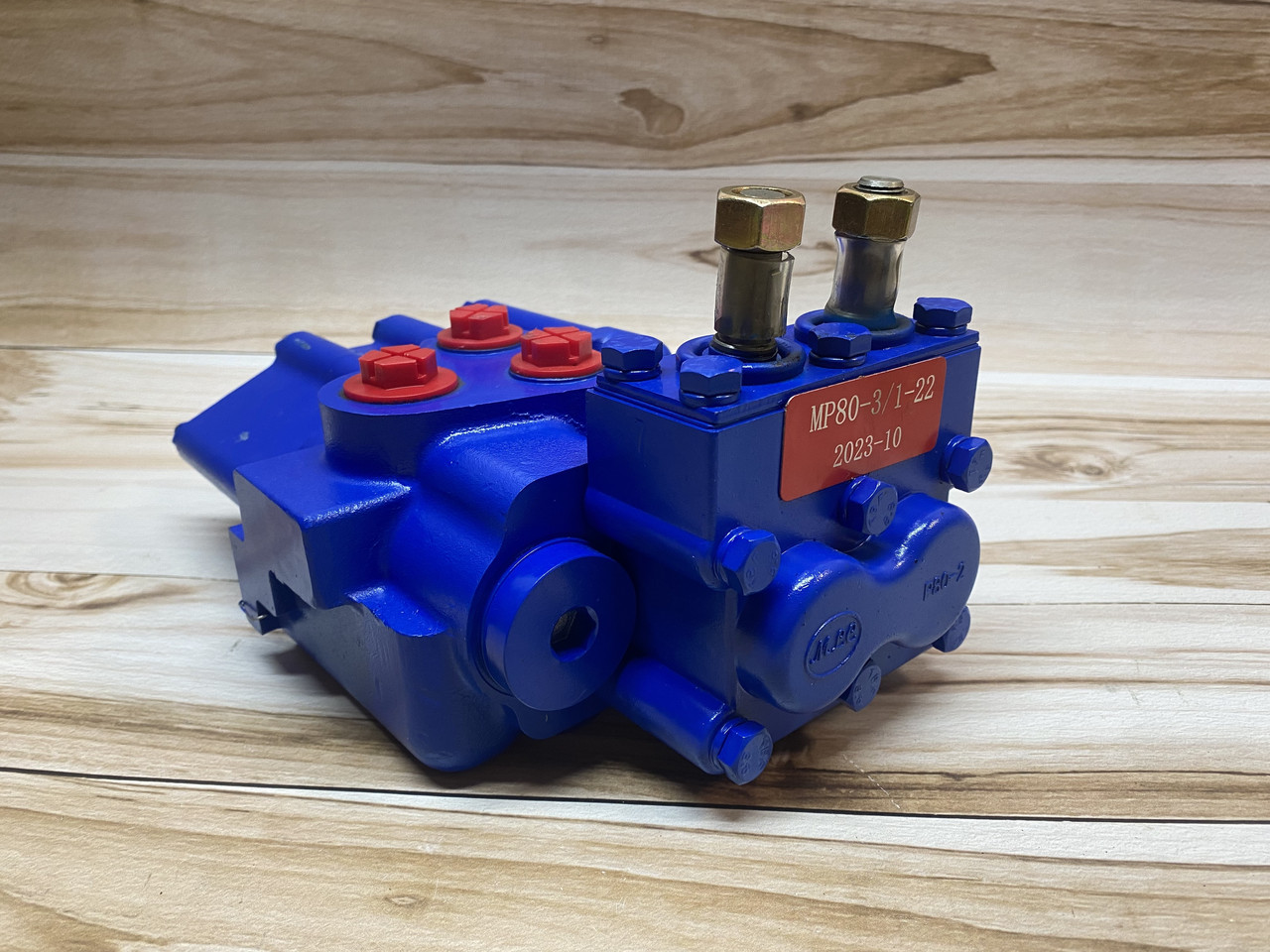 Гідророзподільник 2х секційний Р80-3/1-22 (Аналог), фото 1