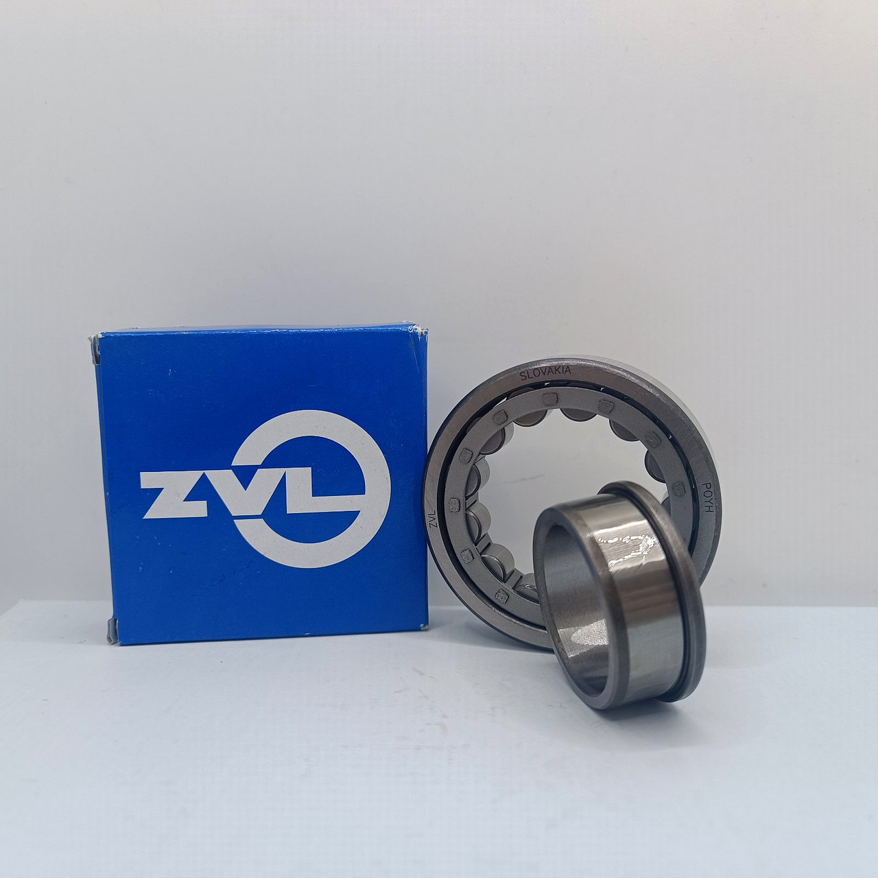 Підшипник NJ207Е (42207) ZVL (Словаччина)