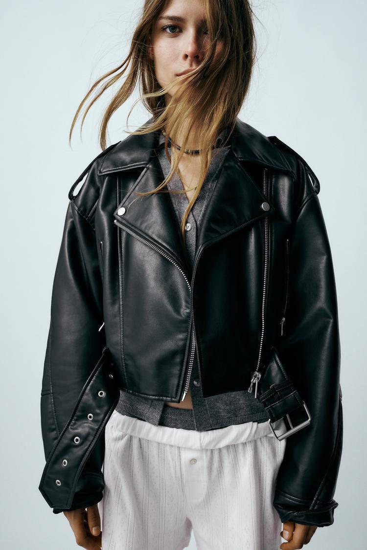 Женская весенняя кожаная короткая куртка в стиле Zara косуха эко кожа на подкладке укороченная с поясом OS 44, Черный - фото 1 - id-p2145009596