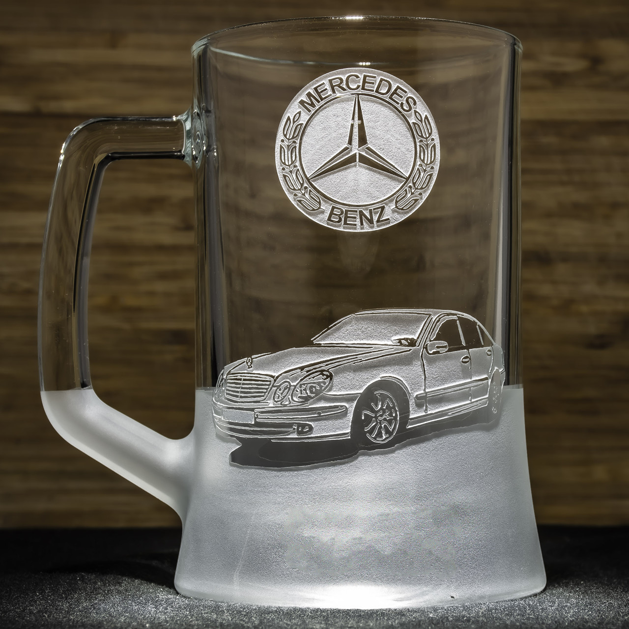 Пивний келих з гравіюванням автомобіля Mercedes S-Class  - подарунок для автомобіліста, фото 1