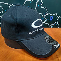 Бейсболка Oakley Чорна