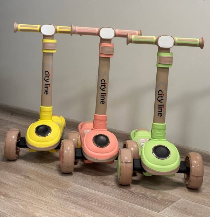 Маневрений складаний дитячий 3х колісний самокат Maraton City Line 902 (різні кольори) CL902., фото 1