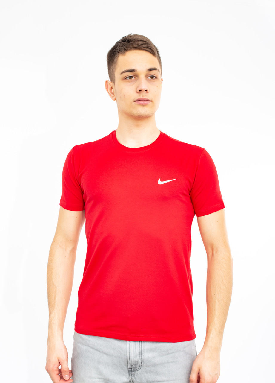Чоловіча футболка Nike червоний
