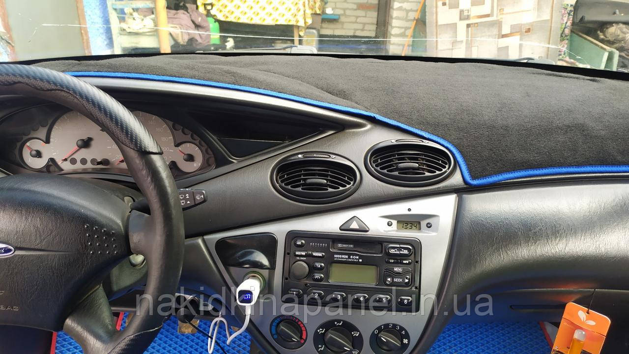 Чохол/накидка на торпеду авто,  FORD Focus 1,  2001-2005, Накидка на панель приладів Форд Фокус 1