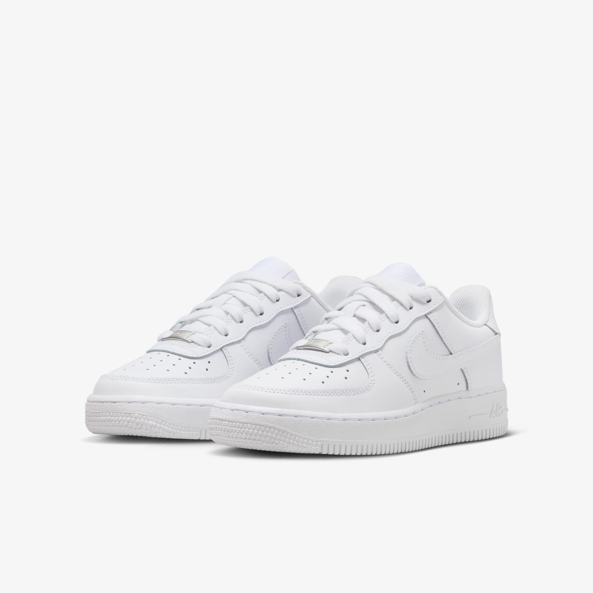 Кросівки Nike Air Force 1 LE GS FV5951-111 - фото 2 - id-p2145175118