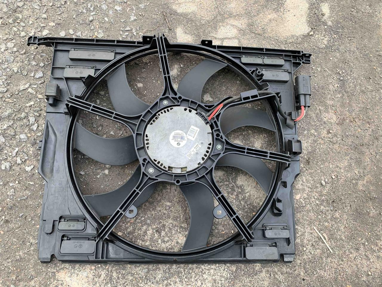 Б/В Диффузор з вентилятором BMW 5 F07 GT N55 3.0 17428509741, фото 1