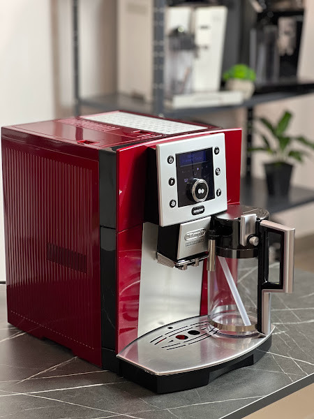 Кавомашина Delonghi Perfecta Cappuccino ESAM5550 RED (відновлена)