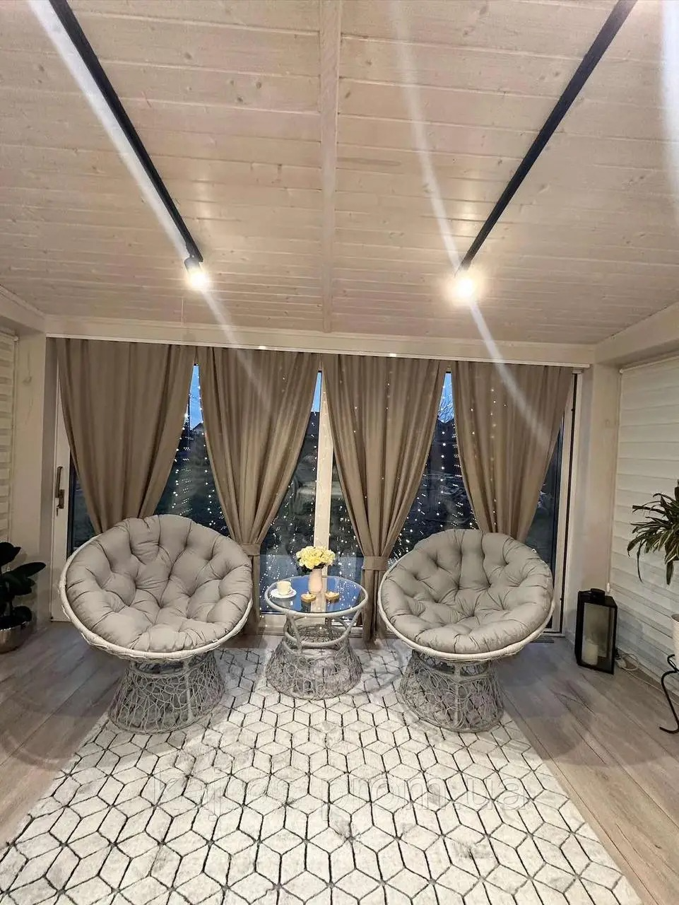 Комплект меблів "Папасан" зі штучного ротангу з додатковим плетінням на ніжках та столику, фото 1