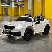 Детский электромобиль BMW M5 Competition (белый цвет) с пультом дистанционного управления 2,4G