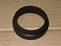 Втулка розпірна півосі Сенс