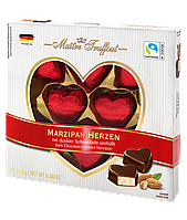Набор шоколадных сердец с марципаном Maitre Truffout 110 грамм.