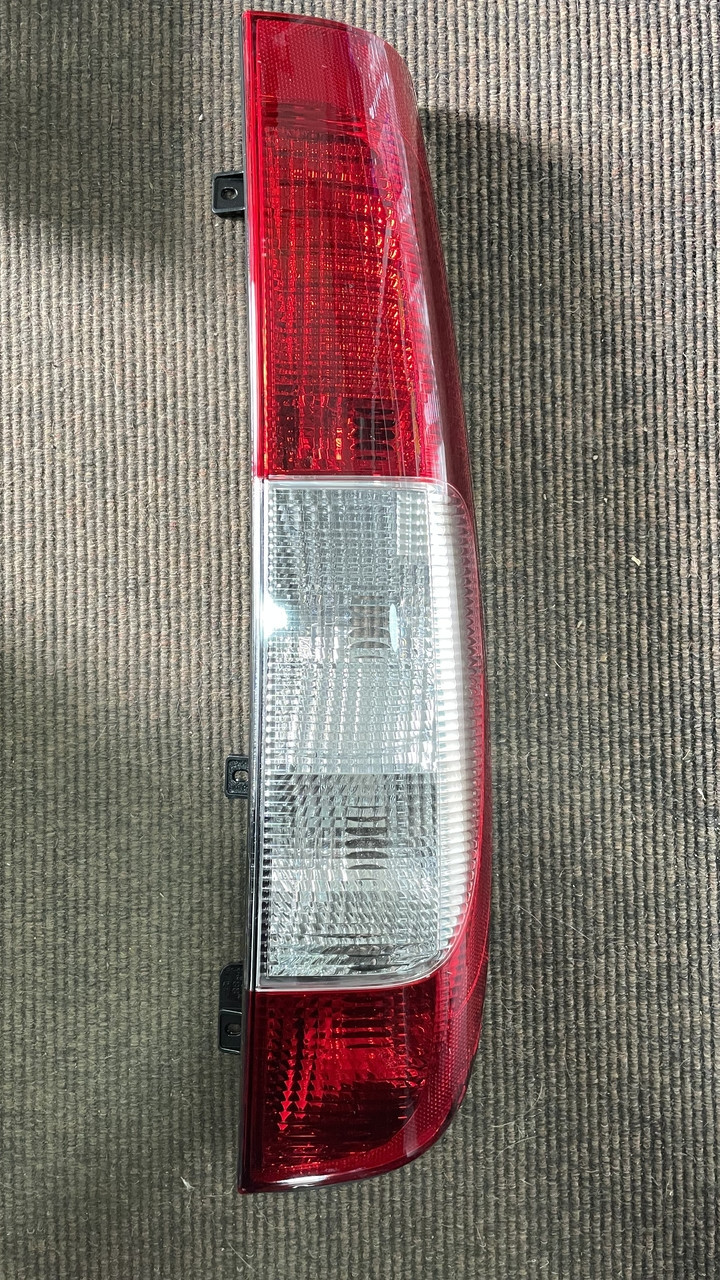Ліхтар задній правий Mercedes-Benz Vito 639 (2003-2010) - Польща - 60-805-010, фото 1