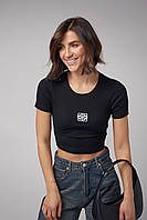 Короткая футболка в рубчик с вышивкой - черный цвет, Трикотаж, рубчик, Турция