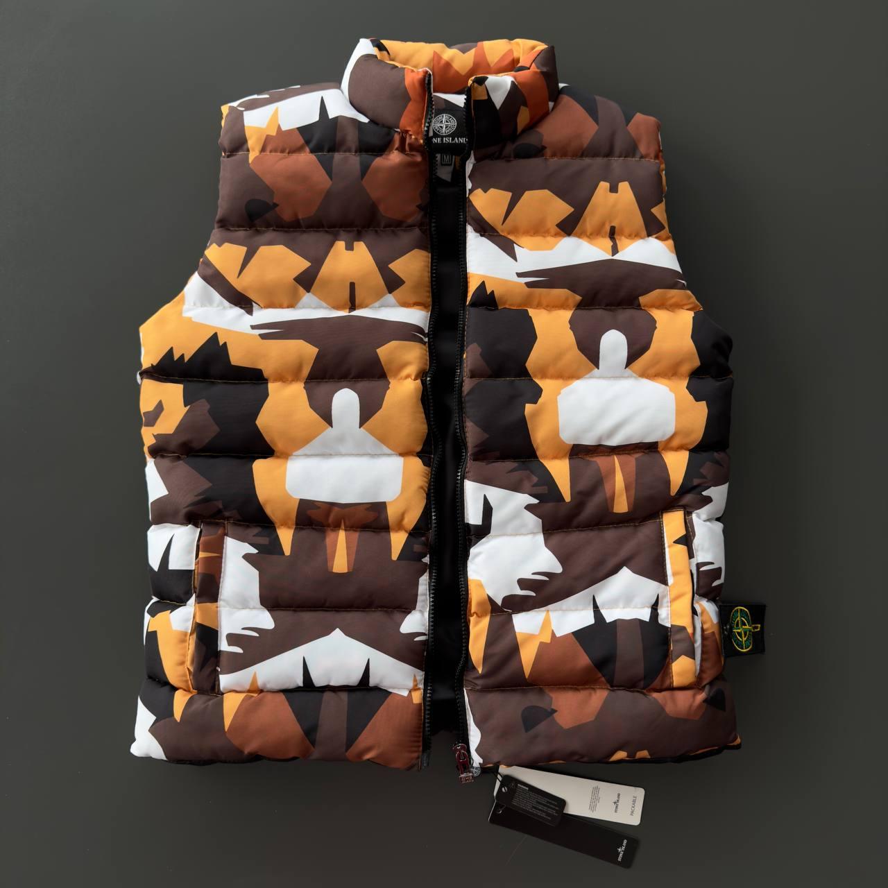 Чоловіча жилетка Stone Island різнокольорова весняня осіння Безрукавка стеганна Стон Айленд демісезонна