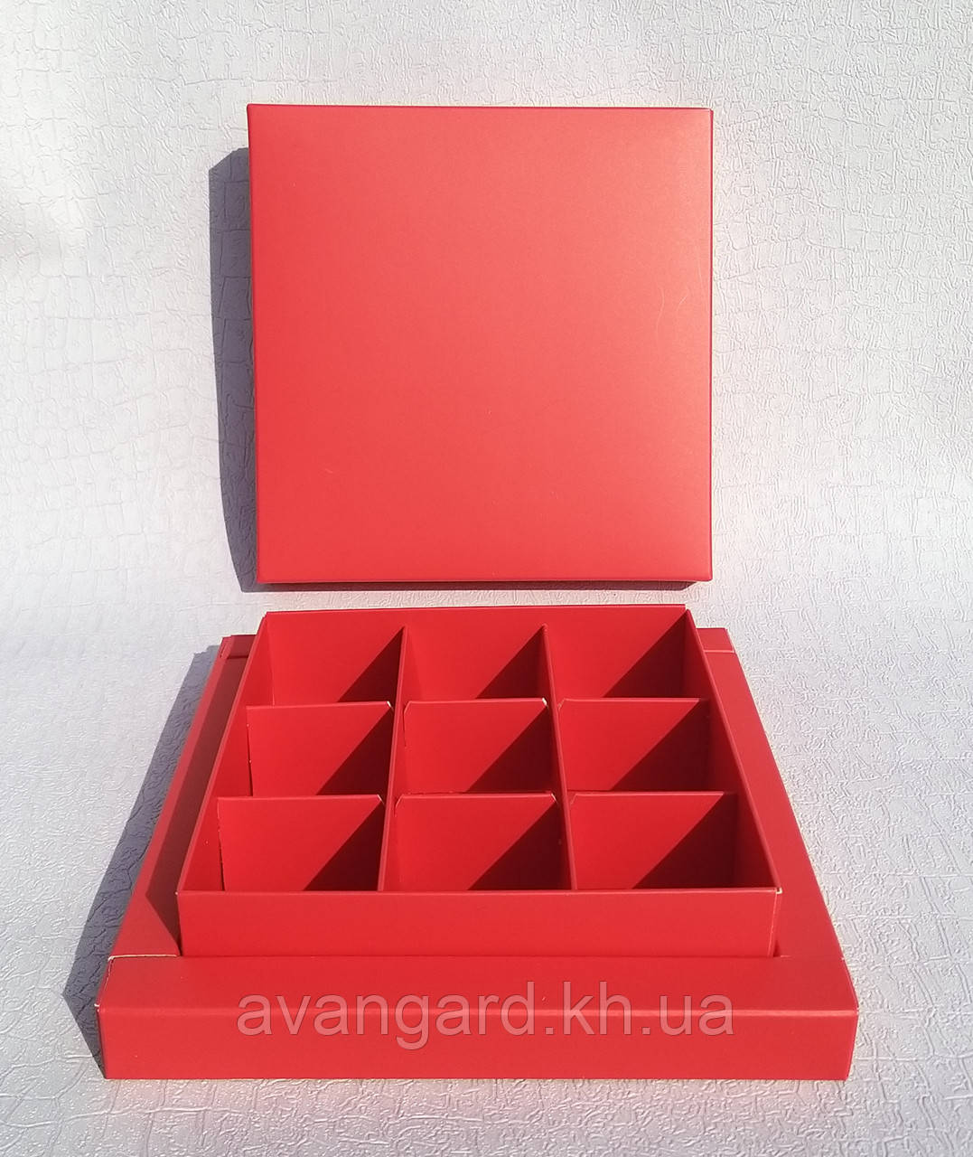 Коробка з перегородками / упаковка 10 шт 16.5 см х 16.5 см х 4см, Червоний