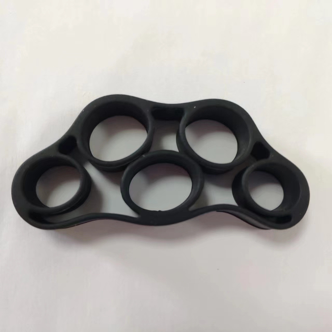 Еспандер кистьовий для розвитку пальців. Тренажер для пальців чорний 5 кг. Еспандер для рук, фото 1