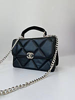 Женская сумка Chanel черного цвета