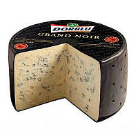 Сир з пліснявою ДорБлю Гранд Нуар "Käserei" 60% голова 2.5 kg
