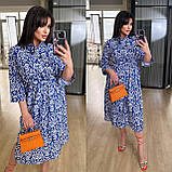 Синє плаття на кулісці із софту з абстрактним принтом рукав 3/4 батал, фото 2