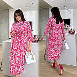 Малинове плаття на кулісці із софту з абстрактним принтом рукав 3/4 батал, фото 2