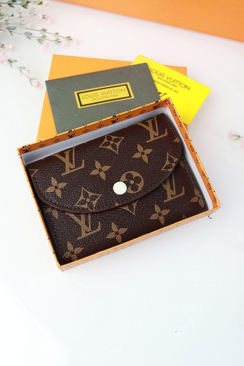 Жіночий гаманець маленький книжка молочний Louis Vuitton Луї Віттон