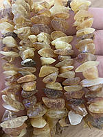 Янтарь натуральный бусы  скол шлифованный  длина изделия от 40 -55 см