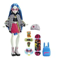 Monster High, Гулия Йелпс, Базовая кукла