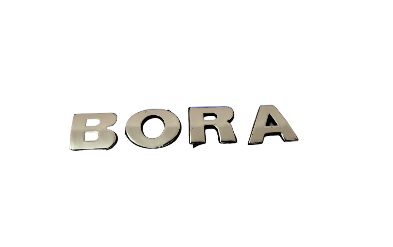 Емблема значок на багажник, напис на багажник Volkswagen VW BORA 136х25мм 1J5 853 687 УЦІНКА!